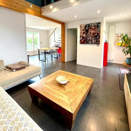 Проживание в семье D'hotes A Биарриц